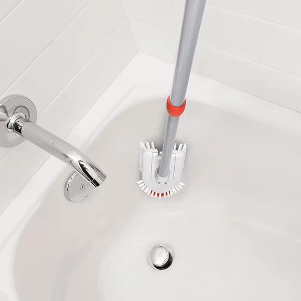 OXO Good Grips Extendable Tub & Tile Brush - Image 6