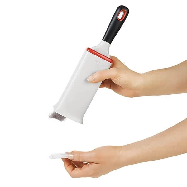 OXO Good Grips Furlifter Garment Brush - Image 5