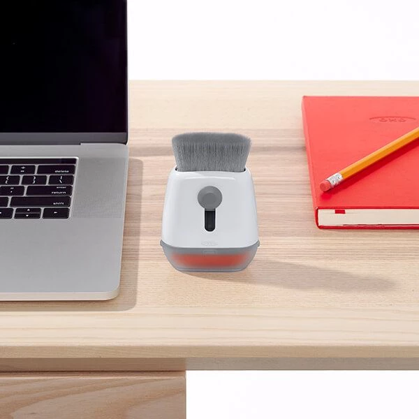 OXO Good Grips Sweep & Swipe Laptop Cleaner - Image 6