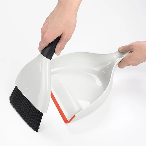 OXO Good Grips Dustpan & Brush Set - Image 2