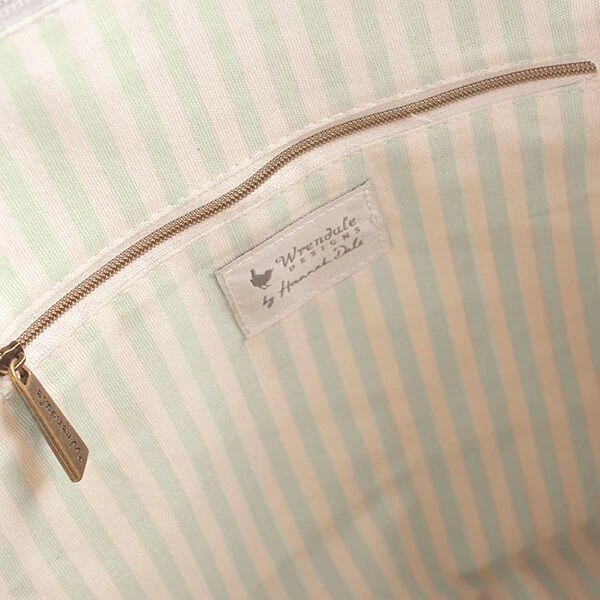 Wrendale Designs Hare Everyday Bag - Image 2