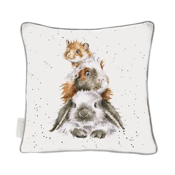 Wrendale Designs Piggy In The Middle Cushion
