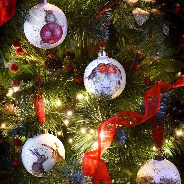 Wrendale Designs Bauble Not A Creature Was Stirring Mouse - Image 3